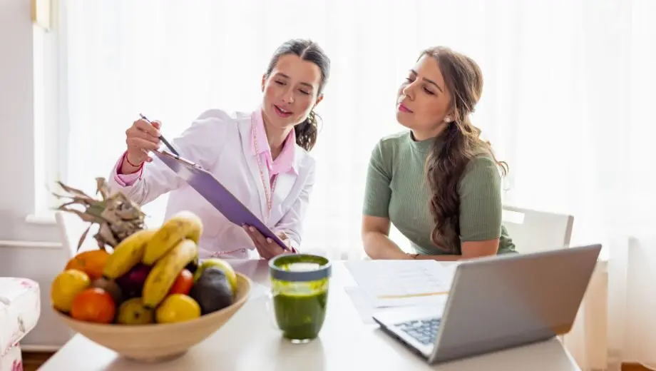 Women studying the three phases of detox, and the foods and nutrients needed for each phase